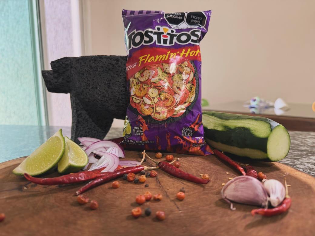 Tostiaguachiles — aguachile servido con Tostitos